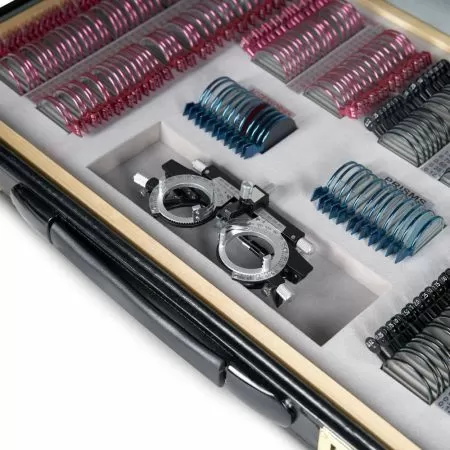 Набор на 232 пробных очковых линз Армед в металлической обойме с оправой без поверки